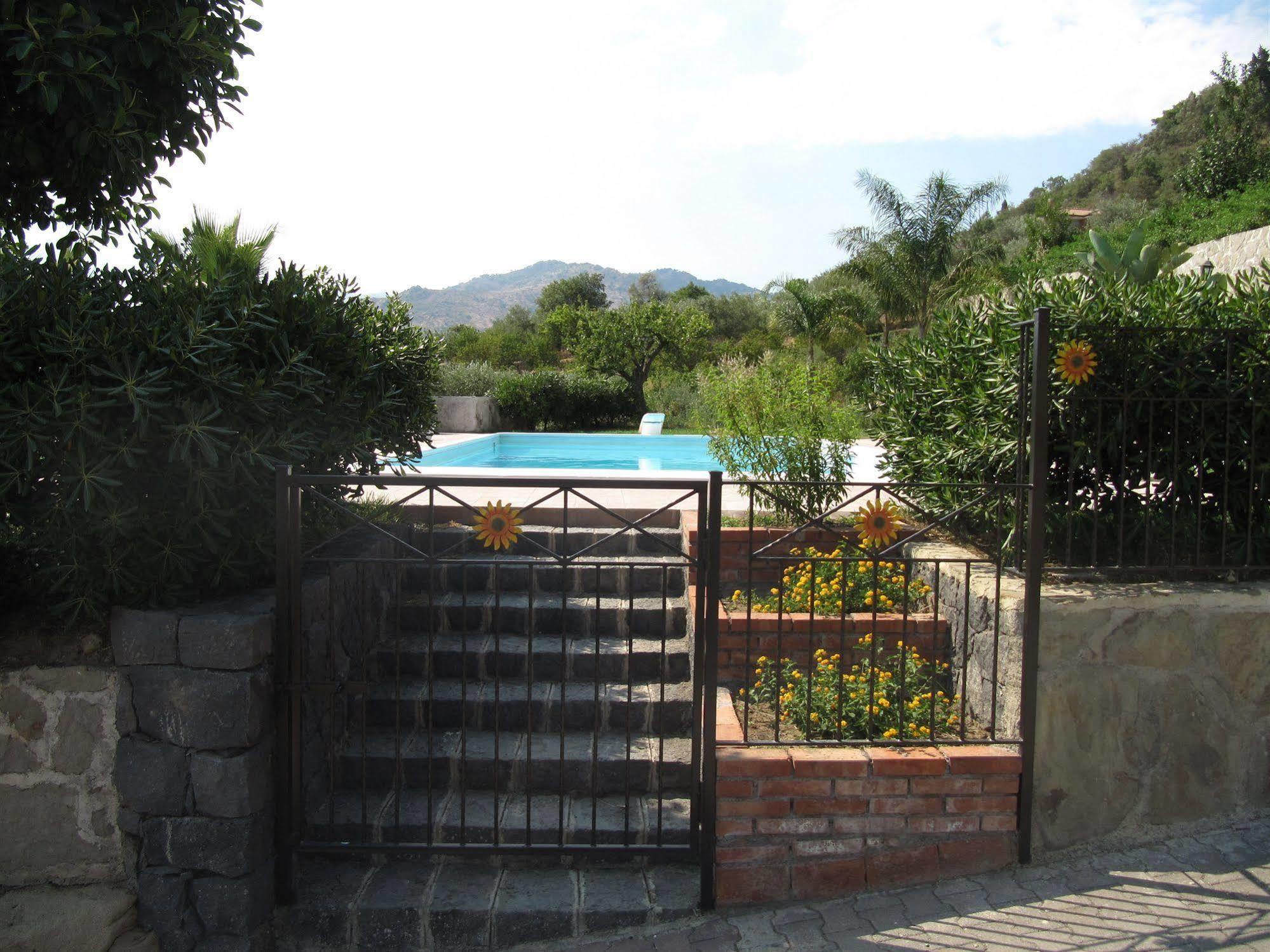 Agriturismo Ghiritina Francavilla di Sicilia Exterior photo