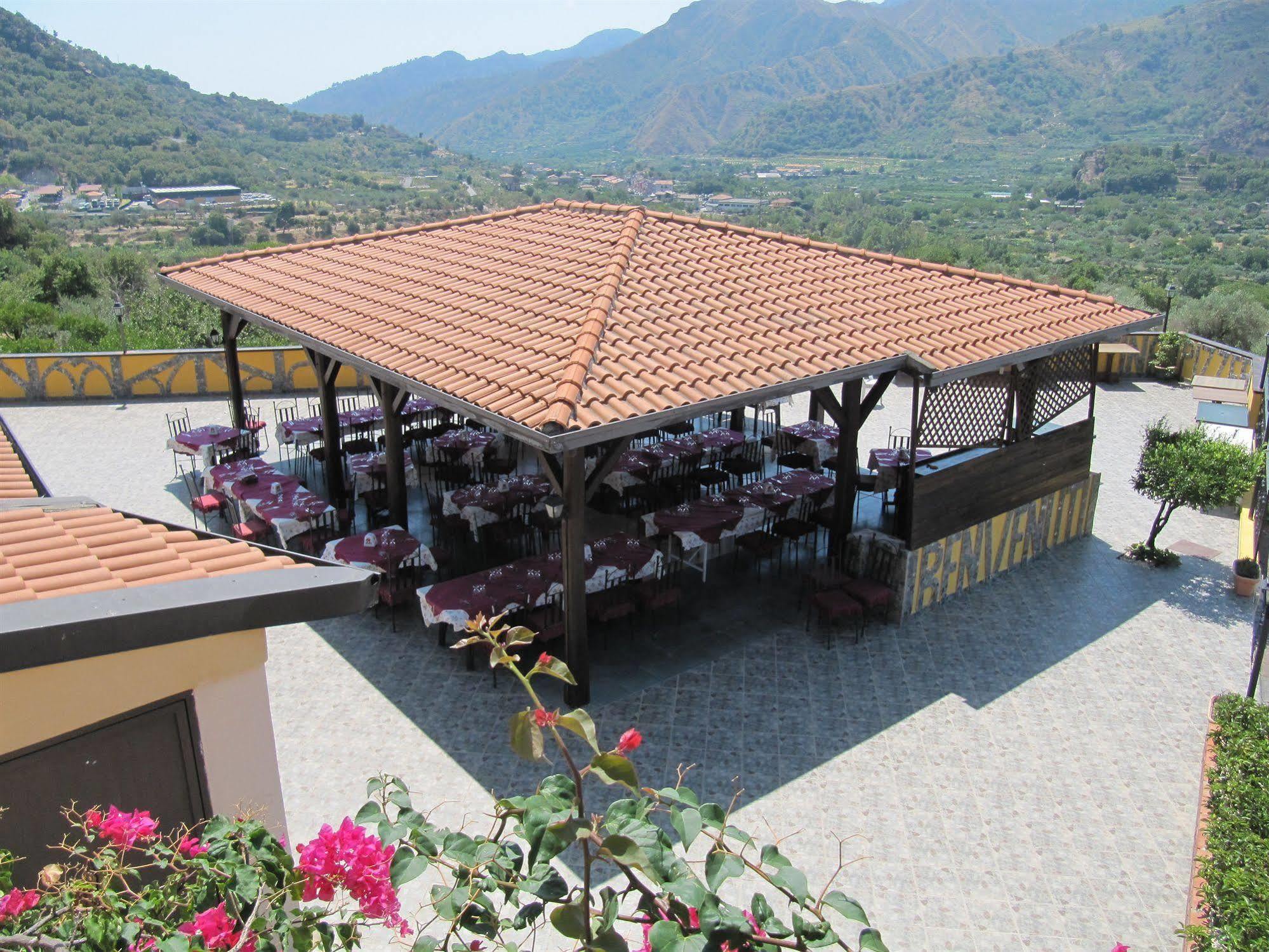 Agriturismo Ghiritina Francavilla di Sicilia Exterior photo